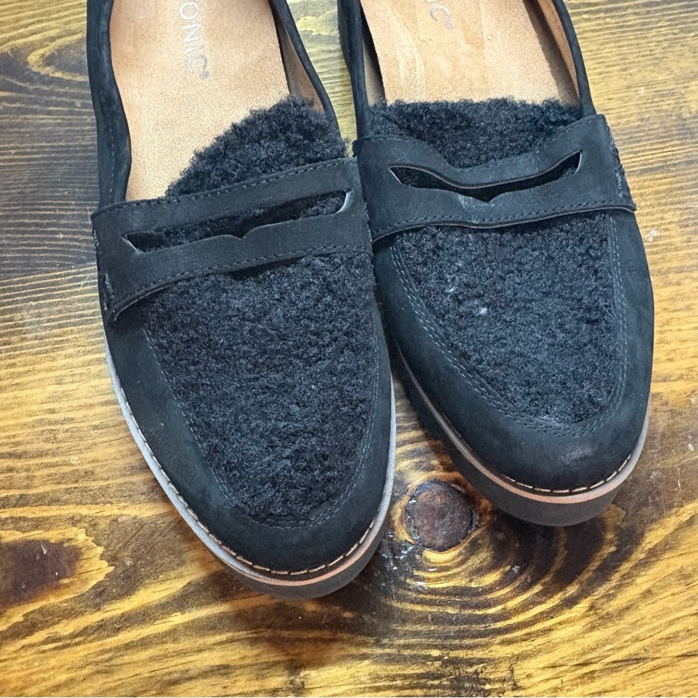 Vionic Black Cheryl Faux Fur Loafers Size 7 - Picture 4 of 10